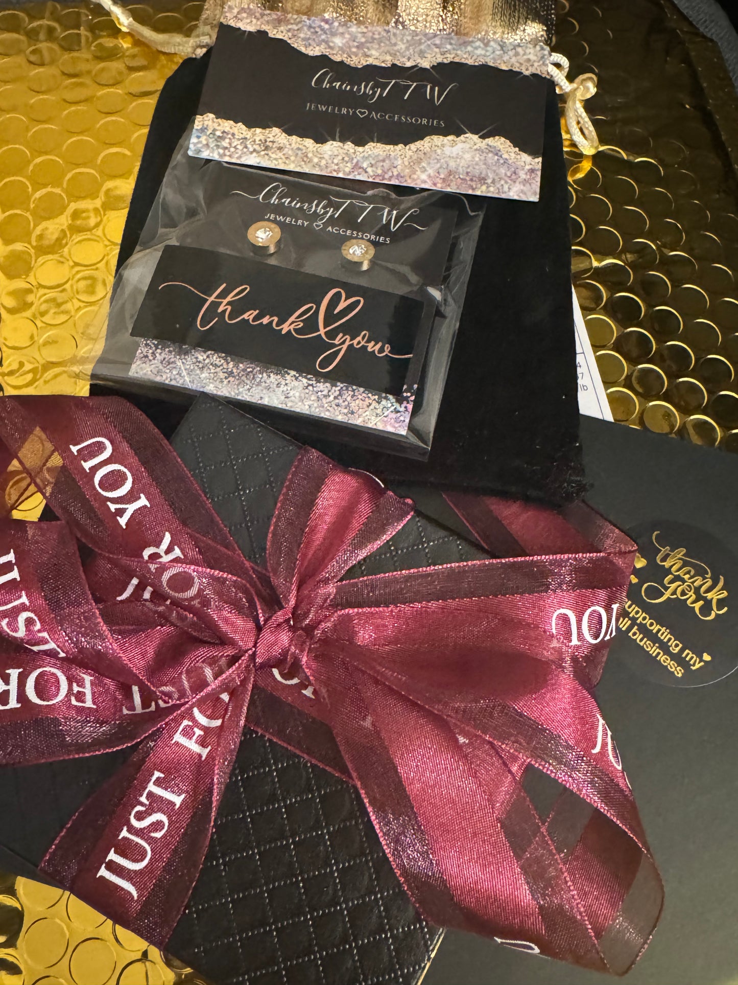 Etched Clover Style Jewelry Suite Gift Set (3-piece set)