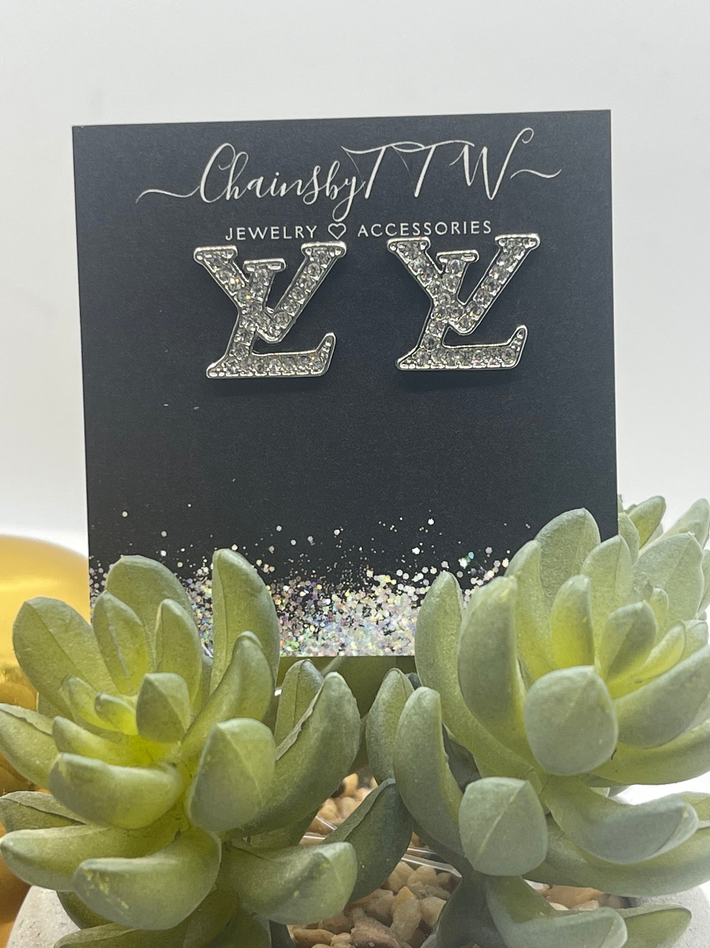 Luxury Love & Victory Rhinestone Drop Earrings