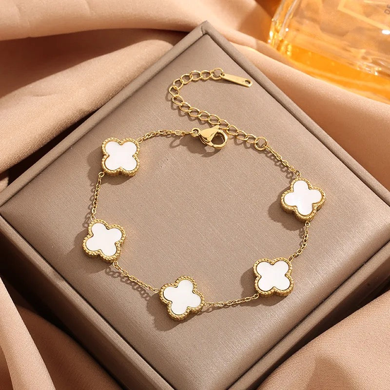 Lucky Clover Gold with Color Options