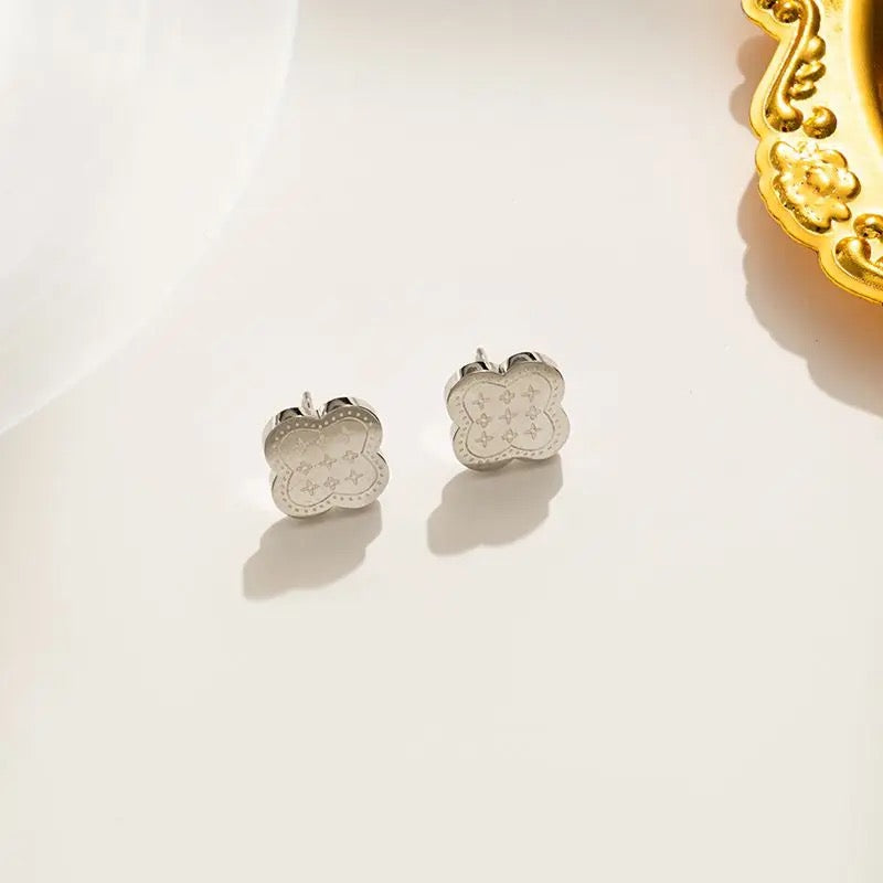 Etched Lucky Clover Stud Earrings