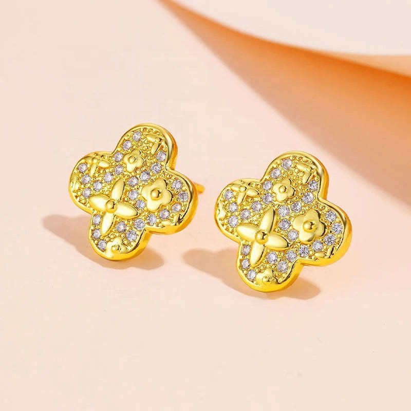 Super Star Style Stud Earrings