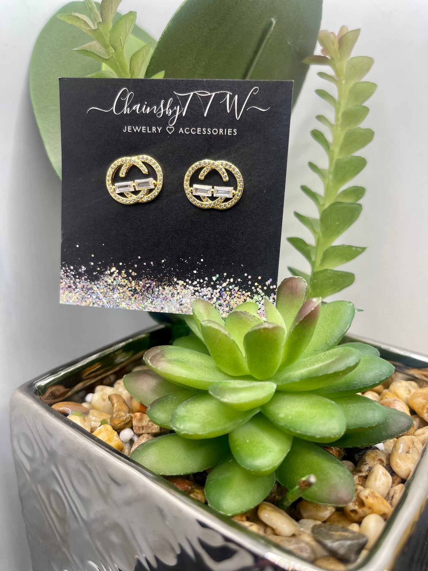 Jumbo Gs Large Stud Earrings