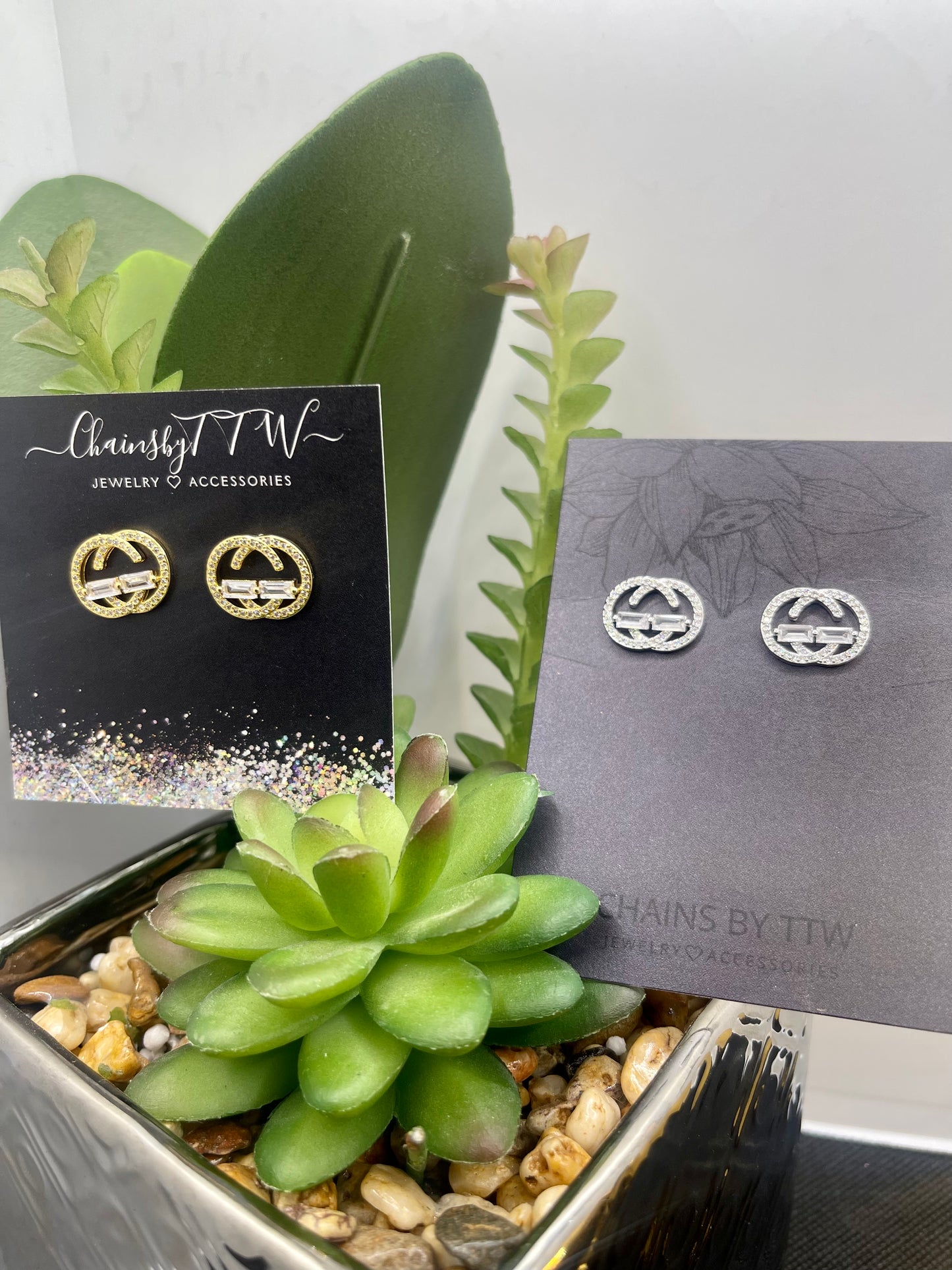 Jumbo Gs Large Stud Earrings