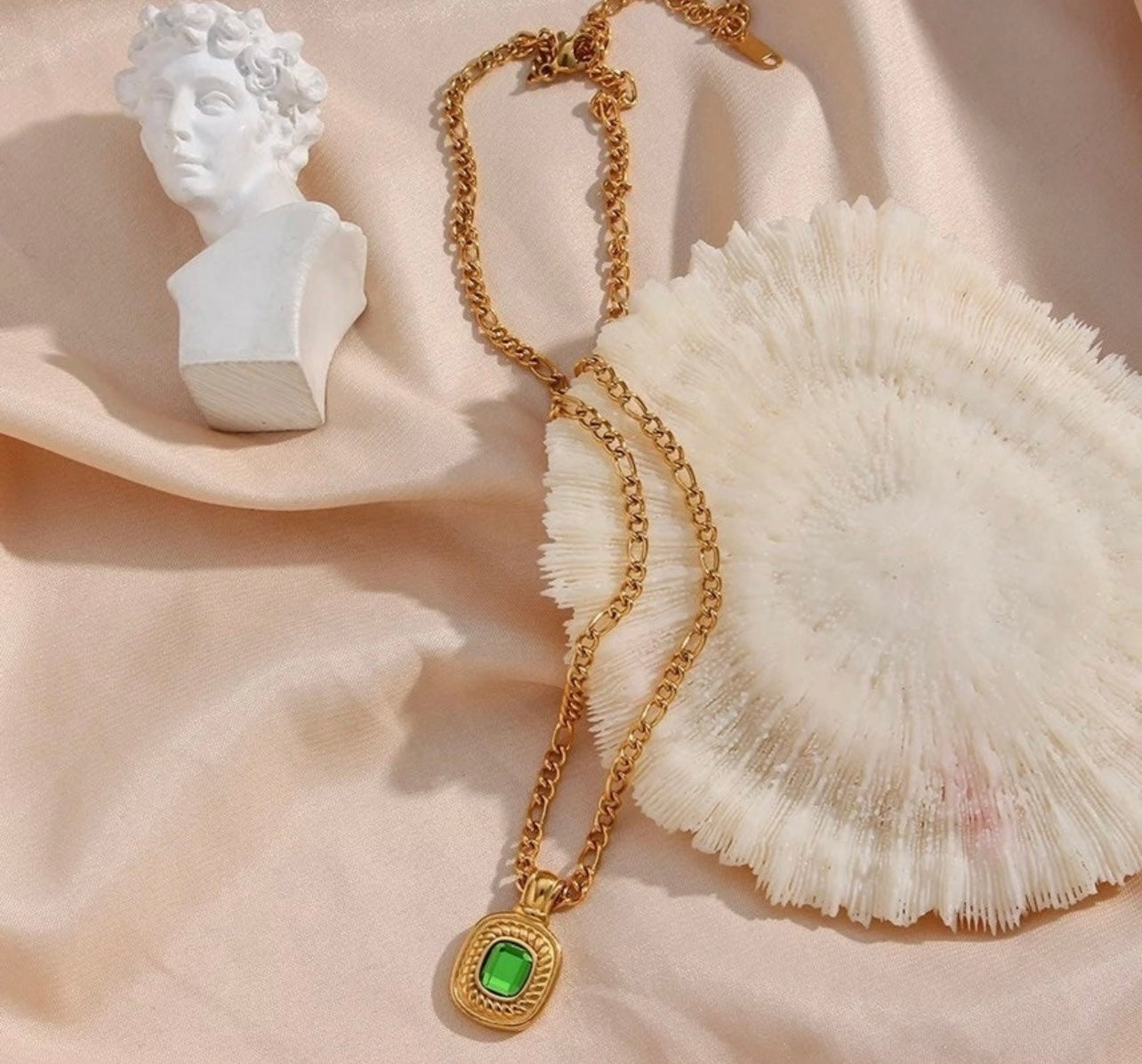 Vintage Gold Square Necklace