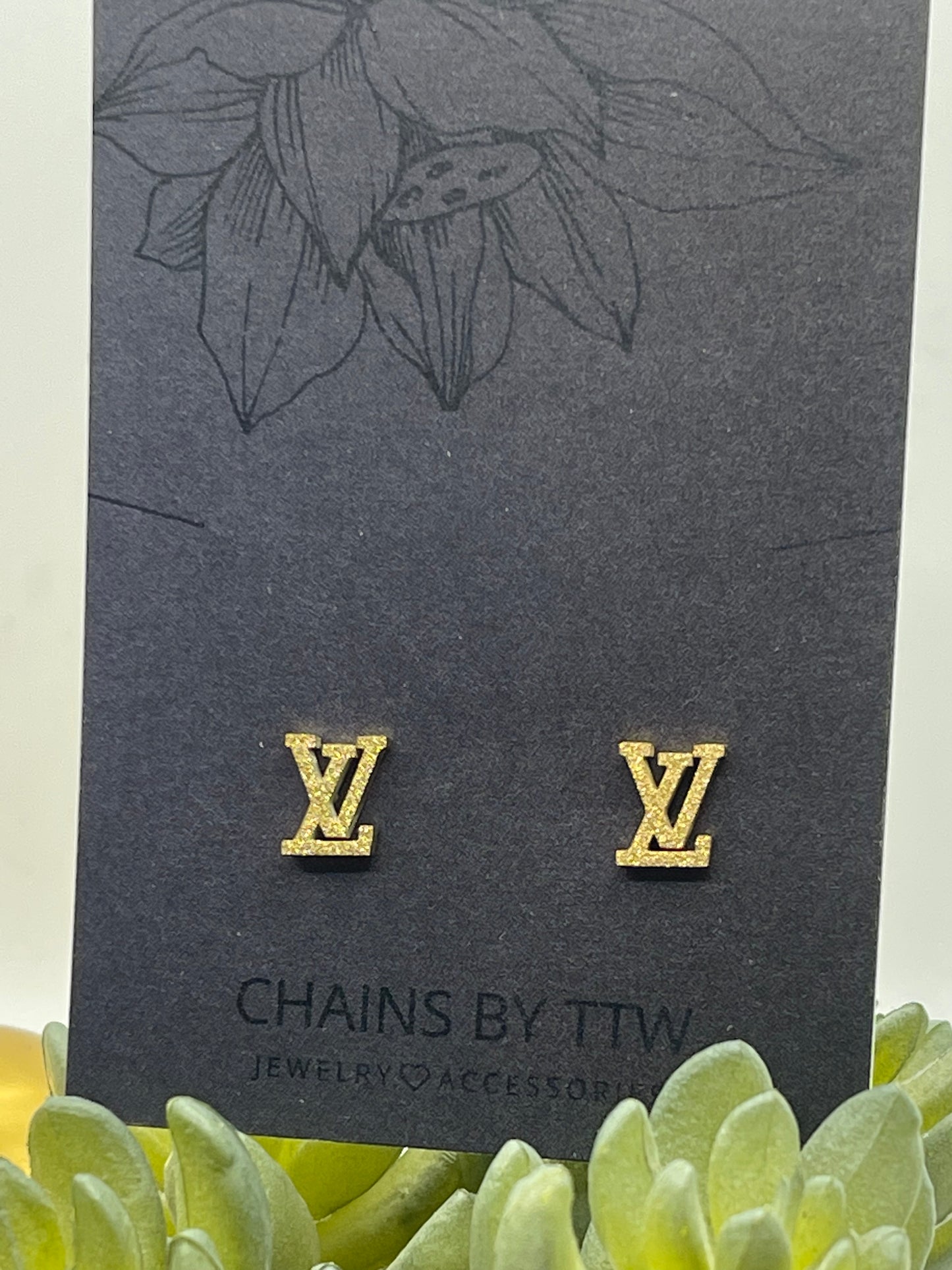Mini Initial L & V Earrings