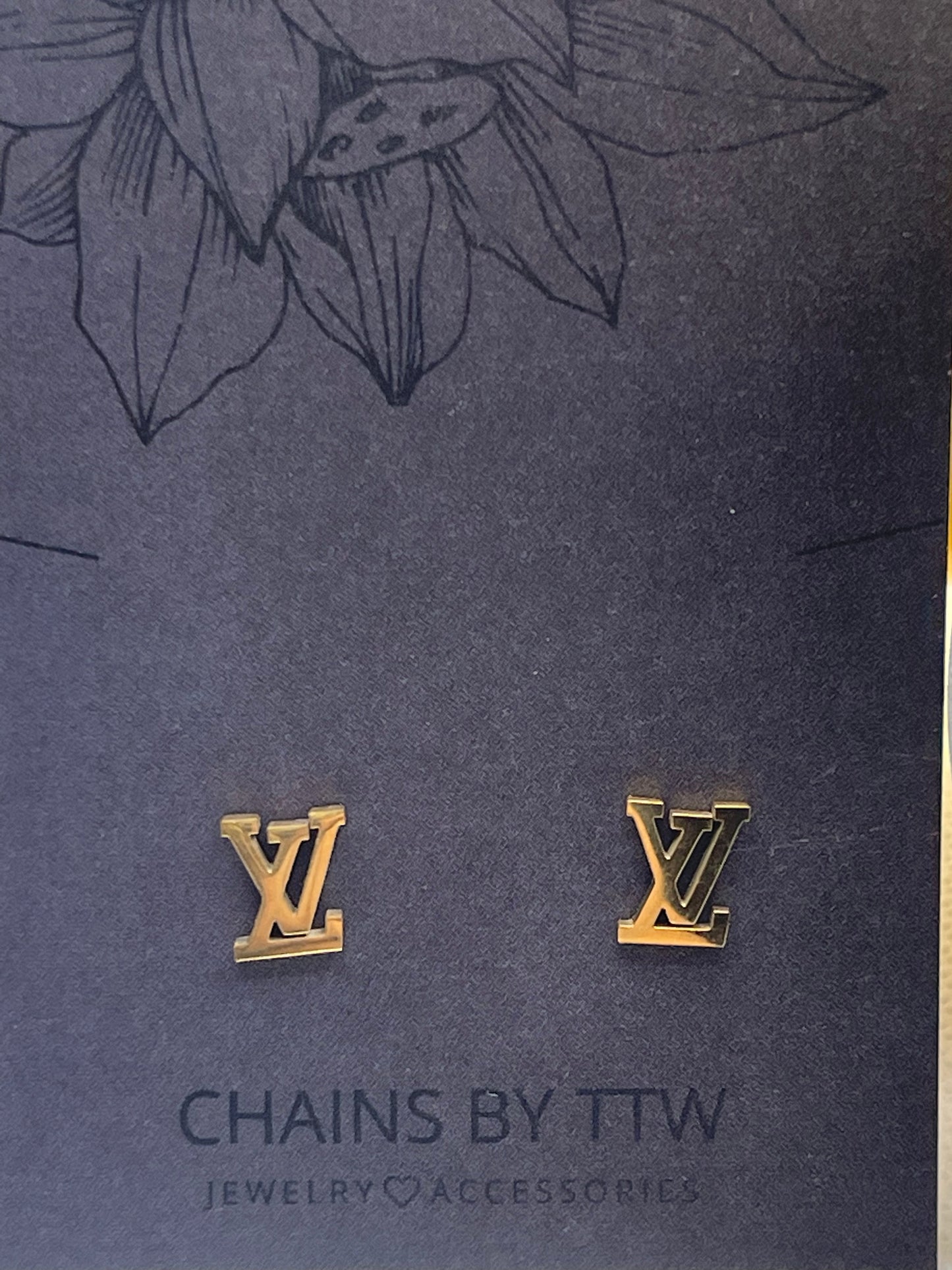 Mini Initial L & V Earrings