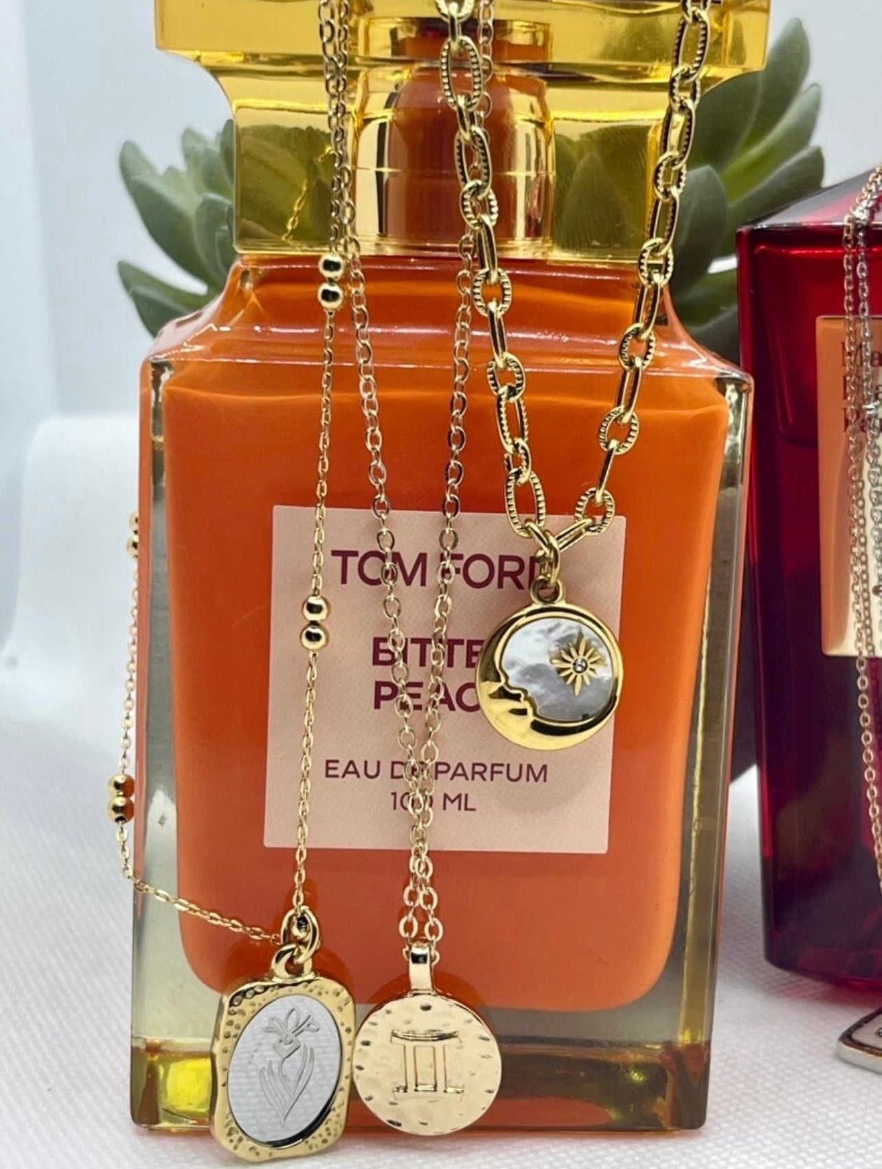 Gold Romantic Birth Flower Necklace