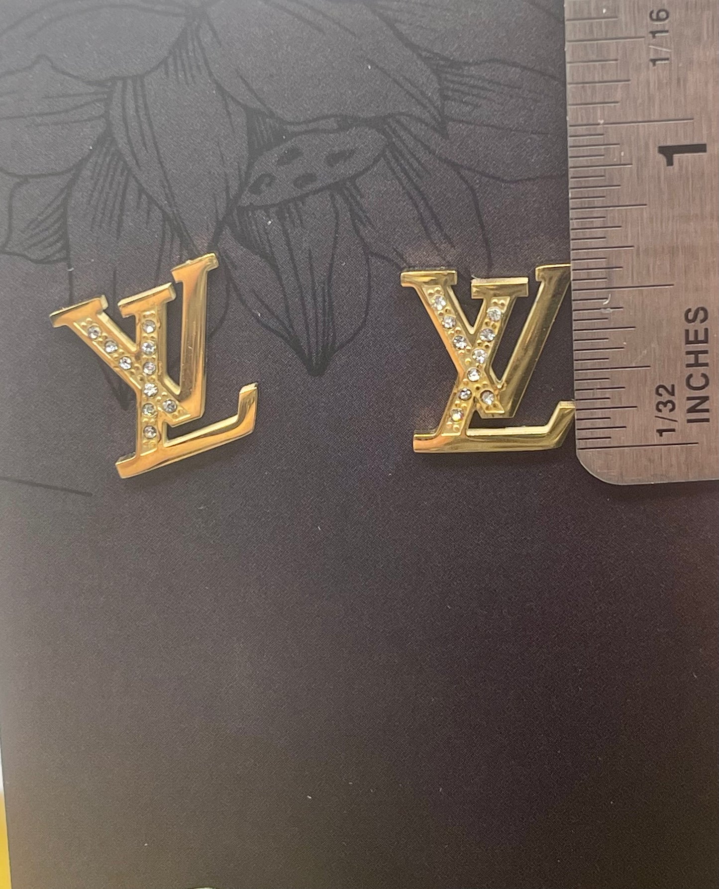 Initial L & V Fashion Sparkle Earrings