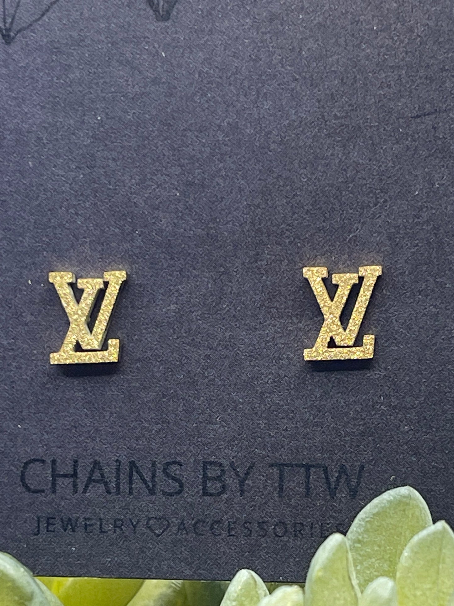 Mini Initial L & V Earrings