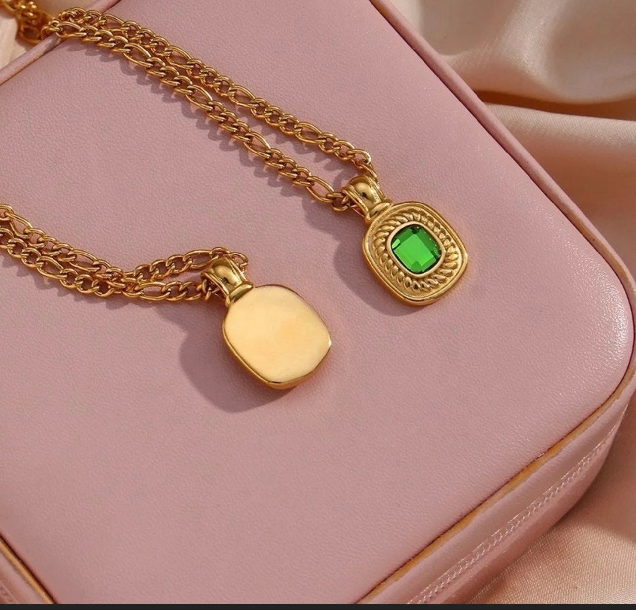 Vintage Gold Square Necklace