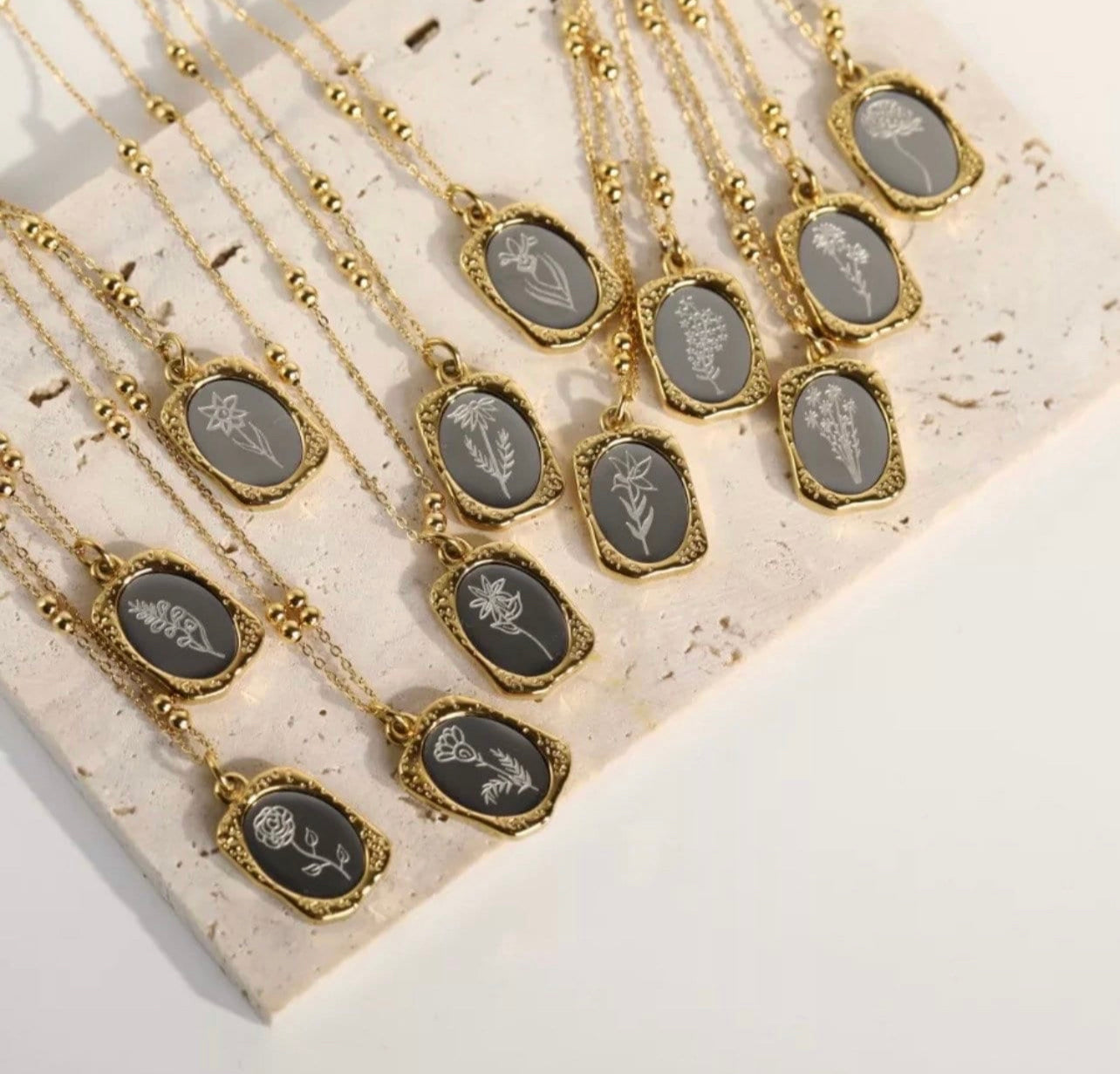 Gold Romantic Birth Flower Necklace