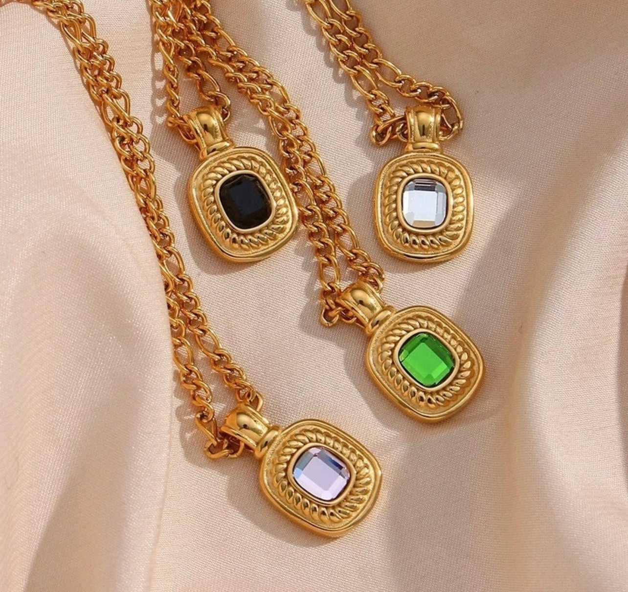 Vintage Gold Square Necklace